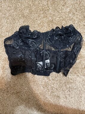 ROMWE Black Sheer Floral Lace Bustier Crop Top